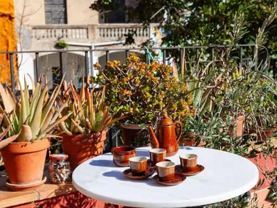 Jardín al aire libre en Holiday Home Sant Joan by Interhome