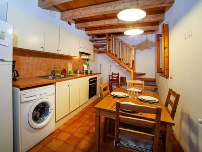 Una cocina o zona de cocina en Holiday Home Sant Joan by Interhome