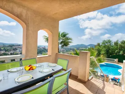 Piscina en o cerca de Holiday Home Bella Vista by Interhome