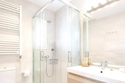 Un baño de Charming apartment in Llafranc - city view, 70 m²