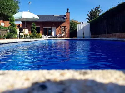 Piscina en o cerca de Ca La Mary