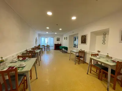 Un restaurante o sitio para comer en P&R hostals Codolar