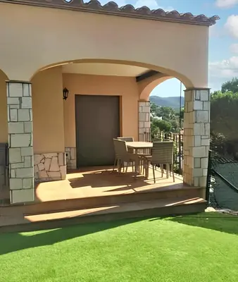 Un balcón o terraza de Luxury villa in Calonge with pool