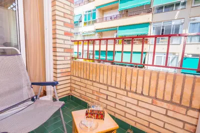 Un balcón o terraza de HomeHolidaysRentals Keyla