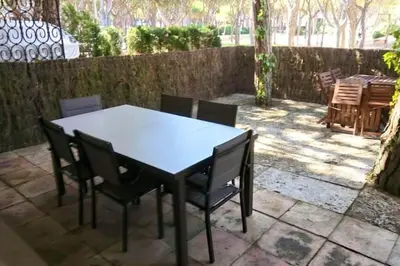 Un patio o zona al aire libre en Spacious house in Platja d'Aro