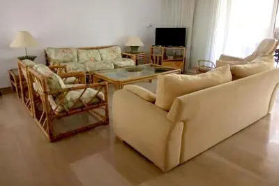 Una televisión o centro de entretenimiento en Spacious house in Platja d'Aro