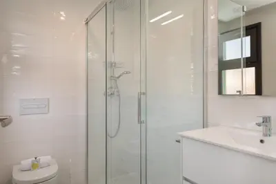 Un baño de Flateli Rambla 5 3-1