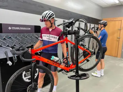 Montar en bicicleta en ALEGRIA Caprici Verd 4 SUP o alrededores