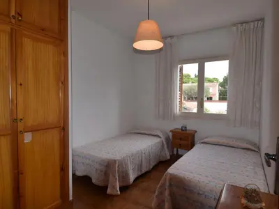 Cama o camas de una habitación en Voramar CostaBravaSi