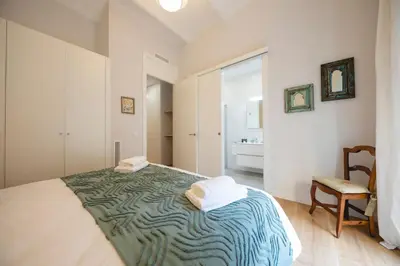 Cama o camas de una habitación en Bravissimo Pont Areny, modern 3 bedroom apartment