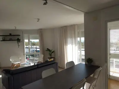 Plano de Luxury Apartment Accommodation, next to beach & train station Calella