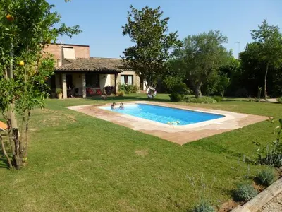 Piscina en o cerca de Mas can Salvi