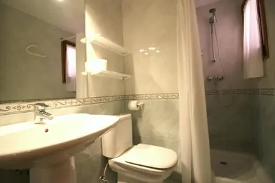 Un baño de Casa la Borna