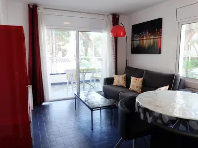 Zona de estar de Petite Marie Apartament acollidor per 2 persones a 2 minuts de la Platja Gran, en ple centre de Platja d'Aro
