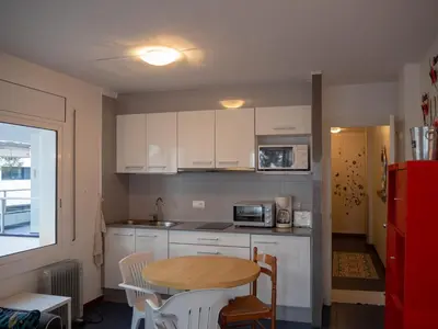 Una cocina o zona de cocina en Petite Marie Apartament acollidor per 2 persones a 2 minuts de la Platja Gran, en ple centre de Platja d'Aro