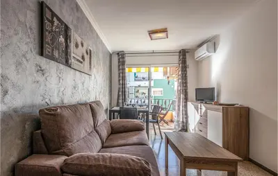 Zona de estar de Gorgeous Apartment In Pineda De Mar