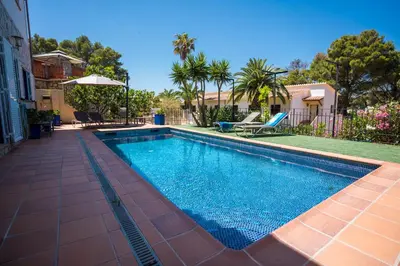 Piscina en o cerca de Villa Vuelta