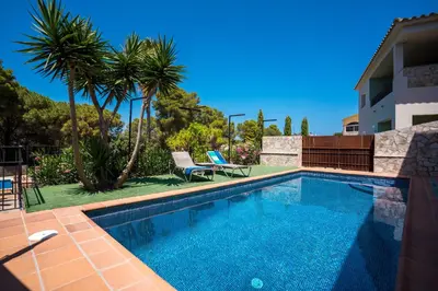 Piscina en o cerca de Villa Vuelta