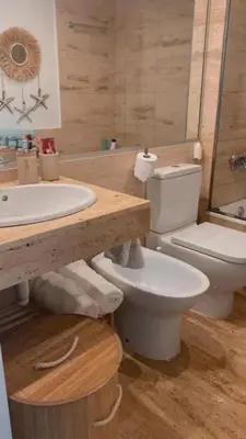 Un baño de Charming Apartment in Blanes - Sea View and Pool