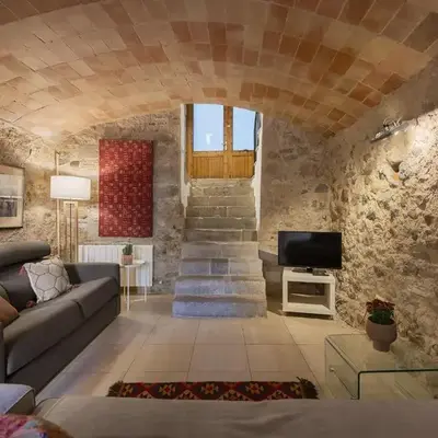 Apartamento Baños Arabes con jardín