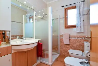 Un baño de Club Villamar - Goliat