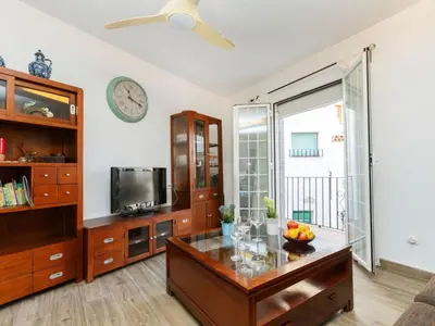 Una televisión o centro de entretenimiento en Holiday Home Cap de Tossa by Interhome