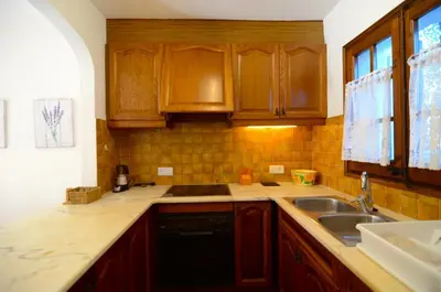 Una cocina o zona de cocina en MAS D'EN GOU 3