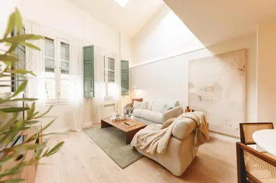 Zona de estar de Bravissimo Pons i Martí, 2-bedroom duplex