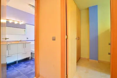 Un baño de BL-1 CALELLA DE PALAFRUGELL 6 PAX
