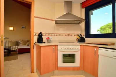 Una cocina o zona de cocina en BL-1 CALELLA DE PALAFRUGELL 6 PAX
