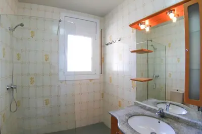 Un baño de Club Villamar - Bekeken