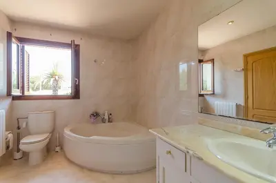 Un baño de Club Villamar - Contesa