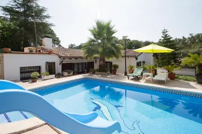 Piscina en o cerca de Club Villamar - Nepal