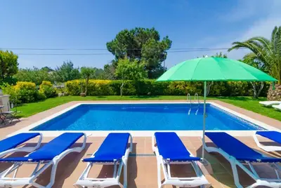 Piscina en o cerca de Club Villamar - Orlanda