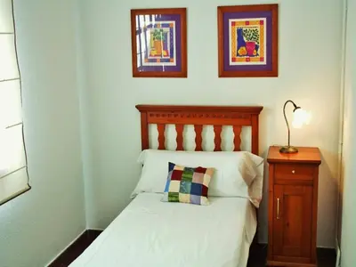Cama o camas de una habitación en Villa in Sant Pol near Crystal Beach