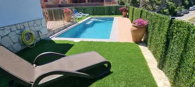 Piscina en o cerca de Casa Adela