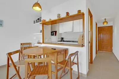 Una cocina o zona de cocina en H-13 Calella de Palafrugell 4 PAX