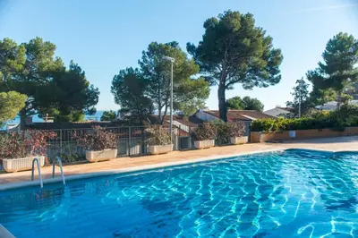 Piscina en o cerca de L-1 CALELLA DE PALAFRUGELL 8 PAX
