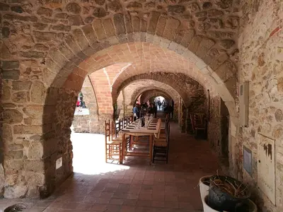 Un restaurante o sitio para comer en El Paller de Can Puig a la Pera 4/6 pax