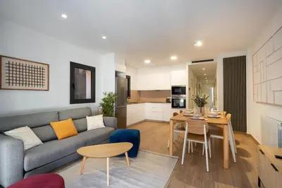 Una cocina o zona de cocina en Modern Central Apartment Building