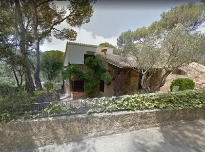 Edificio en el que se encuentra la casa o chalet