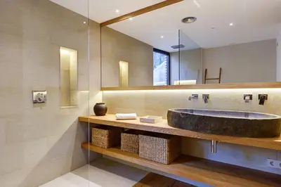 Un baño de Villa Tamariu