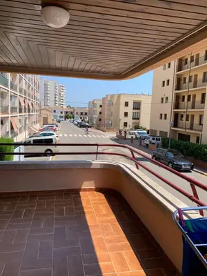 Un balcón o terraza de Apartamento en Torre Valentina, la mejor playa!