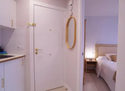 Cama o camas de una habitación en Budget Beach Studio 24