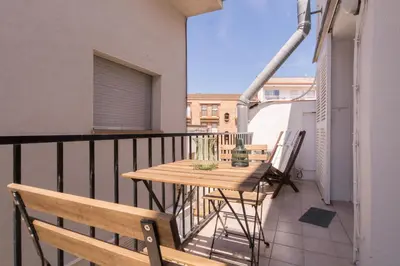 Un balcón o terraza de Budget Beach Studio 24