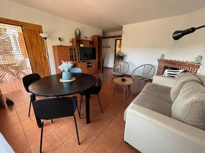 Zona de estar de Quiet apartment Cala Canyellas