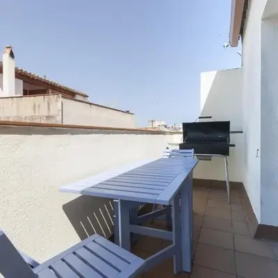 Lets Holidays Centric apartment with parking