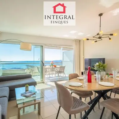Palamós BeachFront Apartment