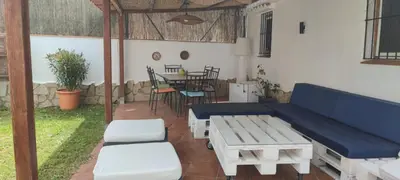 Zona de estar de Detached villa for 6 People in Lloret de Mar with comunal Outdoor swimming pool