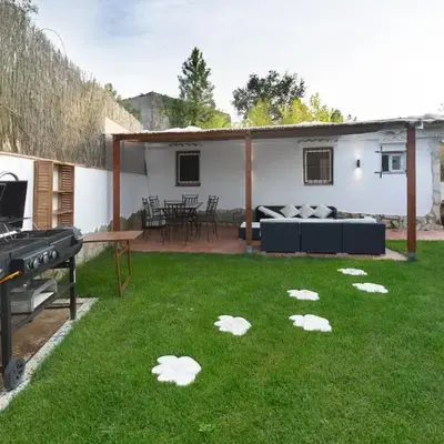 Detached villa for 6 People in Lloret de Mar with comunal Outdoor swimming pool